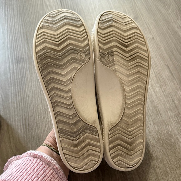 Casual Cavas Shoes - Beige - Picture 8 of 10